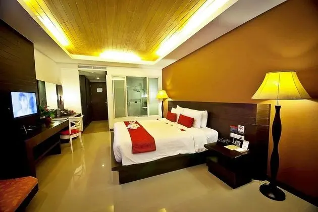 Grand Deluxe
