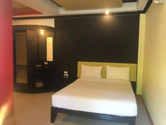 Standard A/C Building (Double Bed)