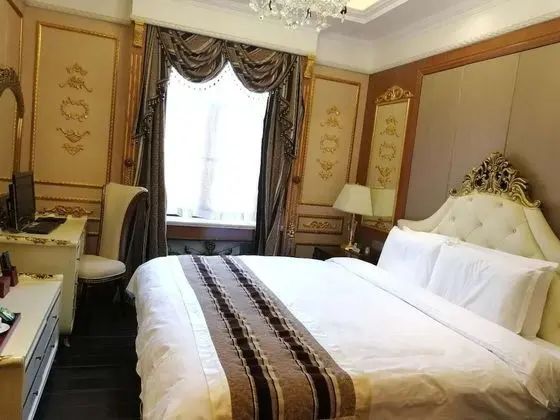 Deluxe Tek Büyük Yataklı Oda