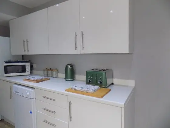 Ev, Özel Banyo, Bahçe Manzaralı