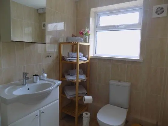 Ev, Özel Banyo, Bahçe Manzaralı