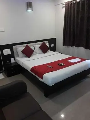 Deluxe Tek Büyük veya İki Ayrı Yataklı Oda, Sigara İçilmez, Şehir Manzaralı