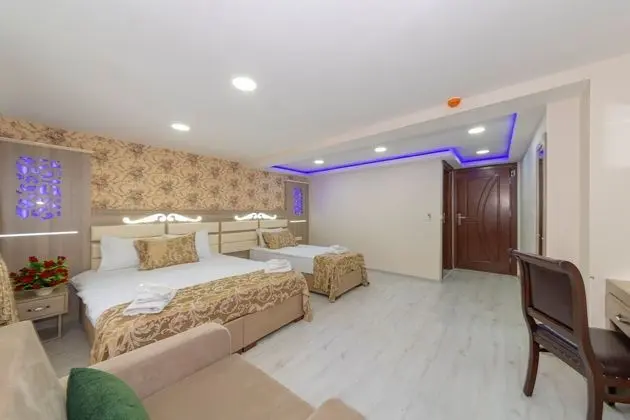 Family Dört Kişilik Oda