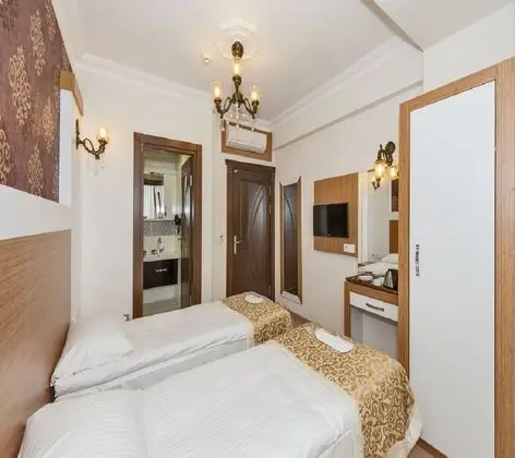 İki Ayrı Yataklı Oda