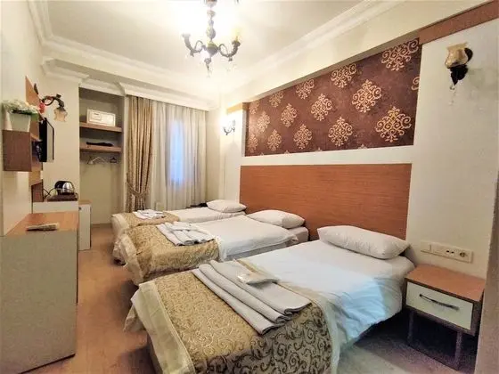 Standard Üç Kişilik Oda