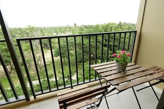 1-Bedroom Condo