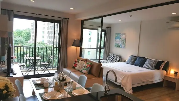 1-Bedroom Condo