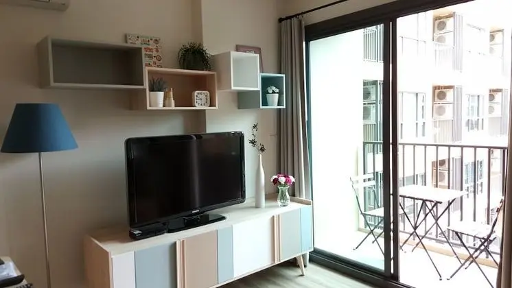 1-Bedroom Condo