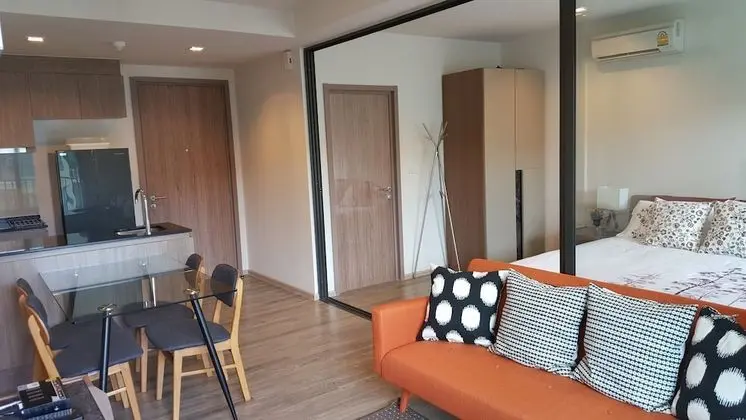 1-Bedroom Condo with Pool View