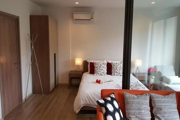 1-Bedroom Condo with Pool View