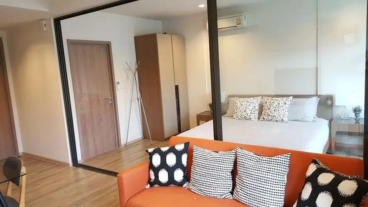 1-Bedroom Condo with Pool View