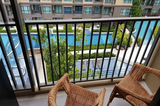 1-Bedroom Condo with Pool View