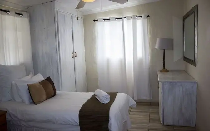 Bungalov, 2 Yatak Odası (Luxury Riverside Farm House Warthog 3)