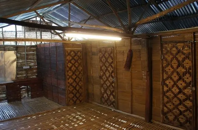 Traditional Tek Büyük Yataklı Oda