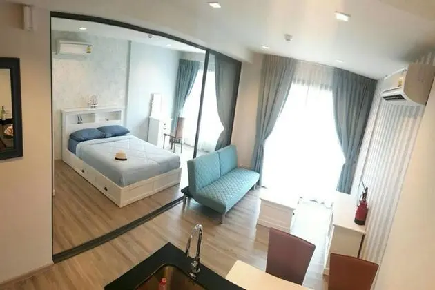 One Bedroom Apartment
