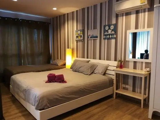 1-Bedroom Condo with Pool View