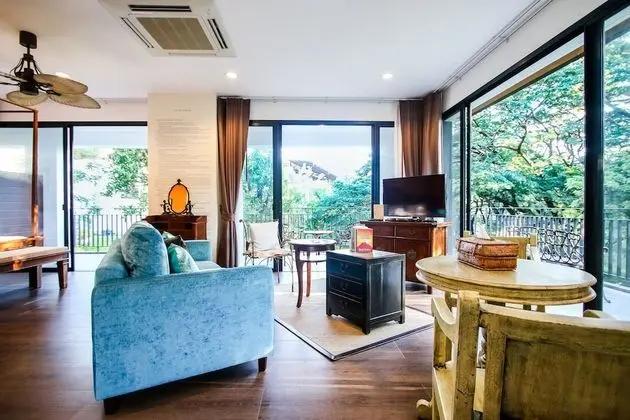 Rain Tree Suite, Panorama View