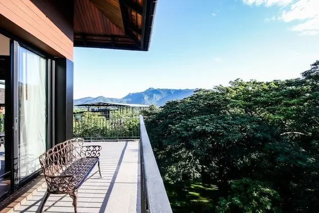 Rain Tree Suite, Panorama View