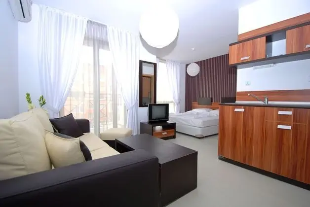 Standard Stüdyo, Balkon