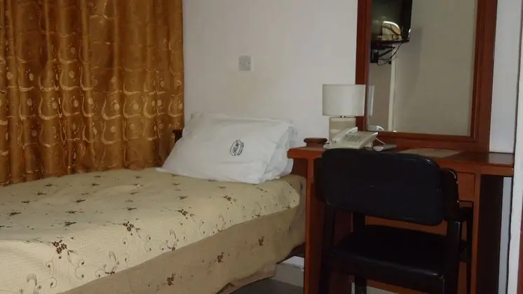 Basic Tek Kişilik Oda