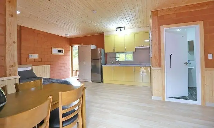 Tek Büyük Yataklı Oda (Haengbokhan Room)