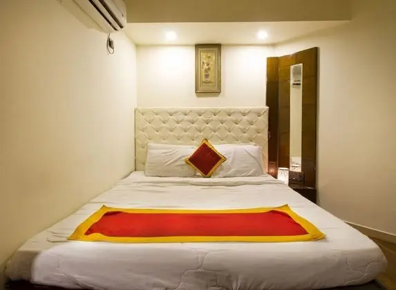 Luxury Tek Büyük Yataklı Oda, Sigara İçilebilir, Şehir Manzaralı