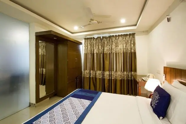 Deluxe Tek Büyük Yataklı Oda, 1 Yatak Odası, Sigara İçilebilir, Şehir Manzaralı