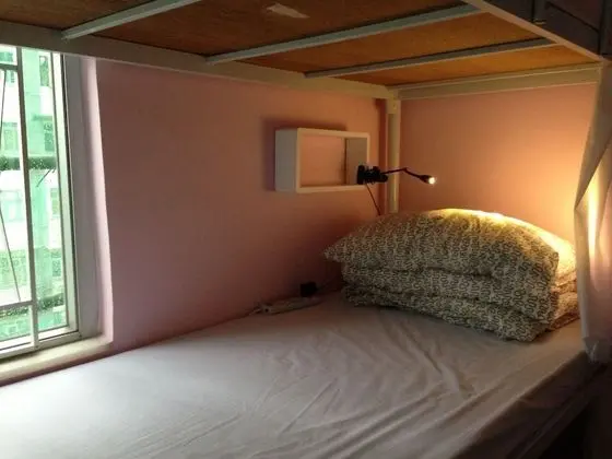 Ortak Ranzalı Oda, Sadece kadınlar için (6-Bed)