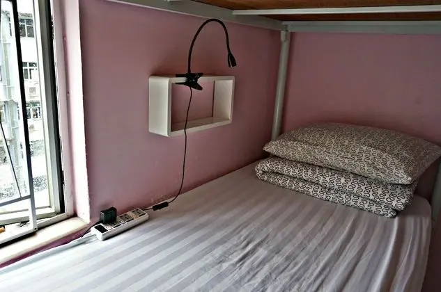 Ortak Ranzalı Oda, Sadece kadınlar için (6-Bed)