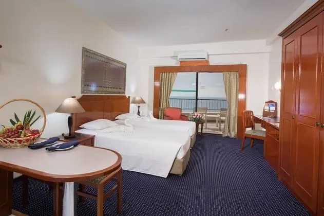 Deluxe 2 Bedroom