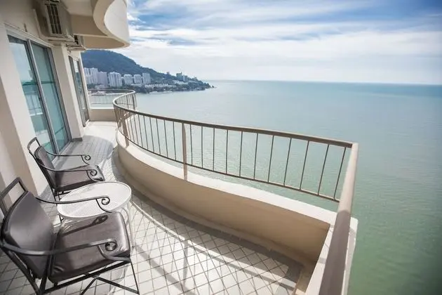 Deluxe 2 Bedroom