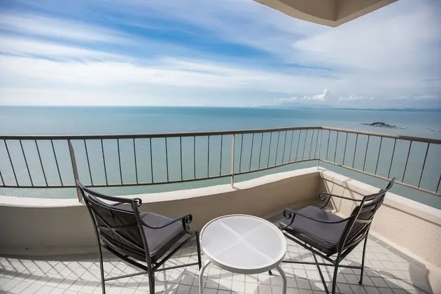 Deluxe 2 Bedroom