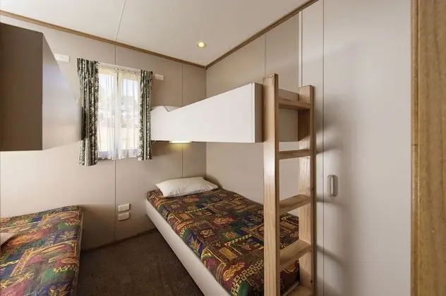 Deluxe Kulübe, 2 Yatak Odası, Balkon, Göl Manzaralı