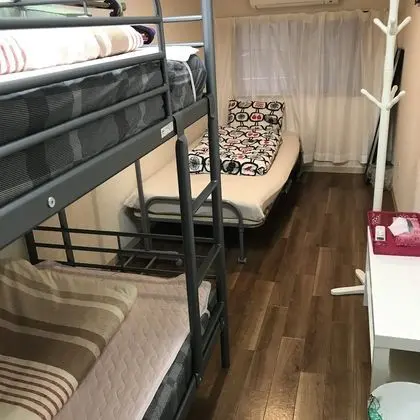 Üç Kişilik Oda