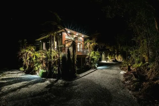 Deluxe Kulübe (Tree Lodge)