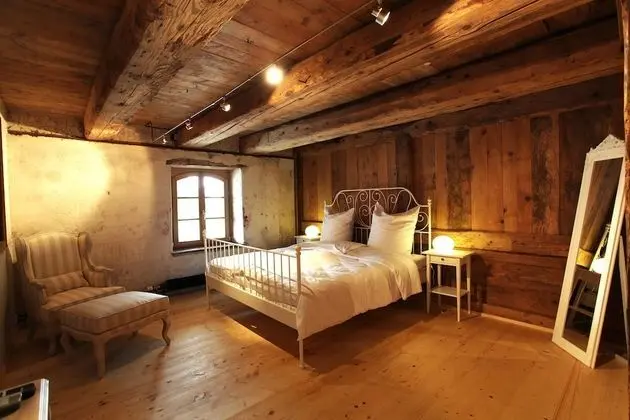 Tek Büyük Yataklı Oda