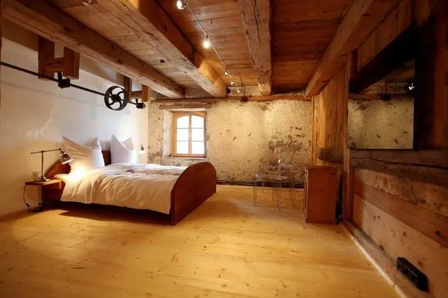 Tek Büyük Yataklı Oda