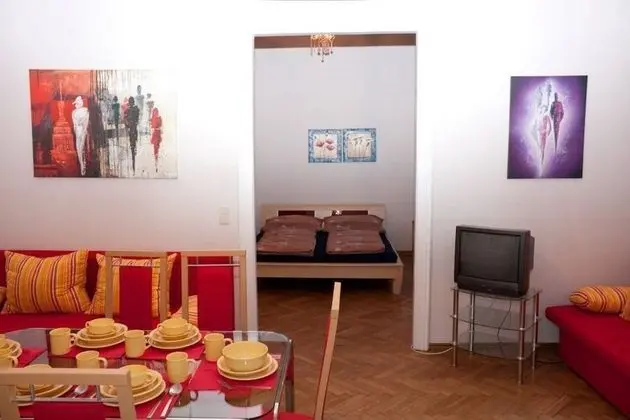 Basic Apart Daire, 2 Yatak Odası, Teras, Şehir Manzaralı (Top 6)