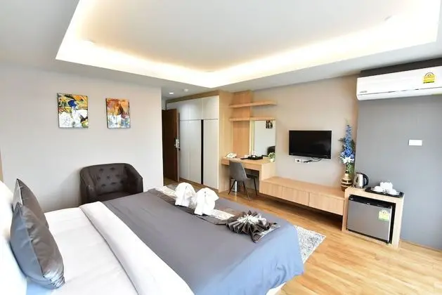 Superior Double Room with Balcony