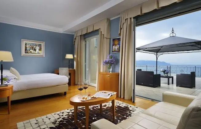 Junior Süit, Deniz Manzaralı