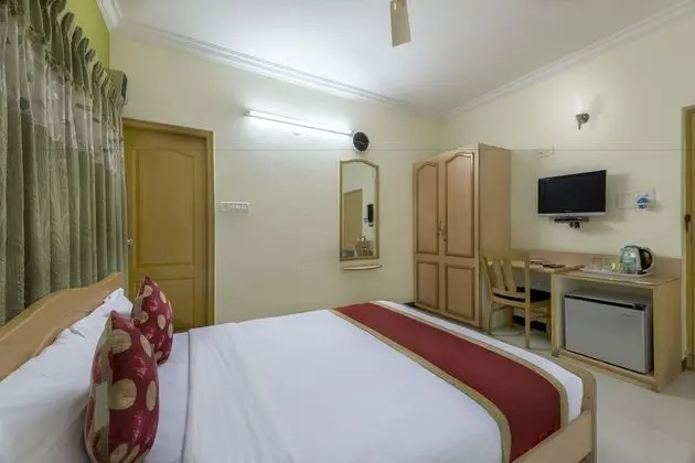 Deluxe Tek Büyük Yataklı Oda, 1 Büyük (Queen) Boy Yatak