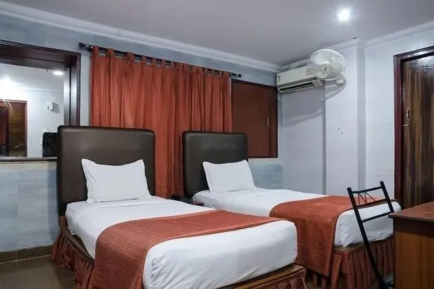 Deluxe Tek Büyük veya İki Ayrı Yataklı Oda