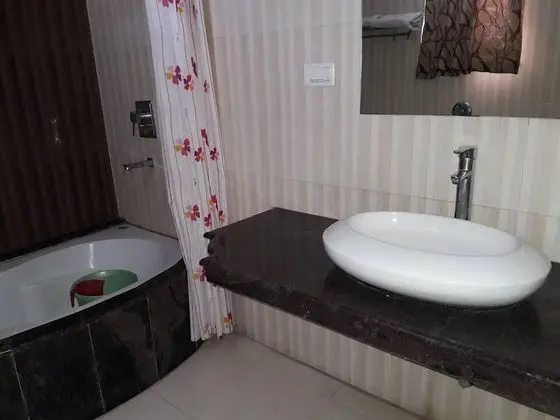 Deluxe Oda, 1 Çift Kişilik Yatak, Sigara İçilmez, Şehir Manzaralı