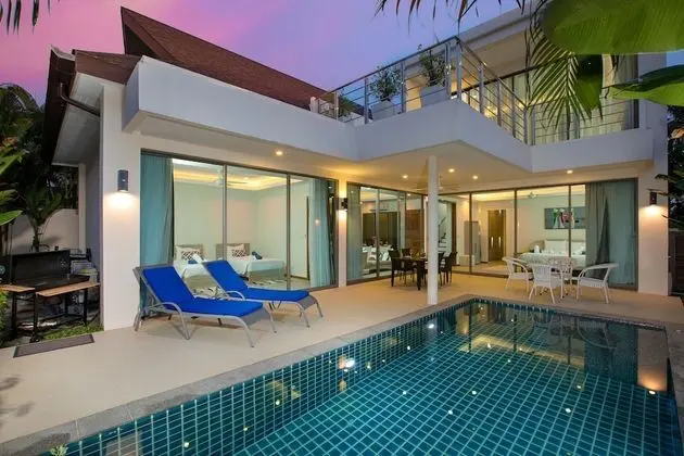 Comfort Villa, 4 Yatak Odası, Teras, Havuz Manzaralı