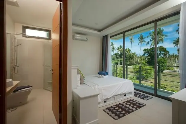 Comfort Villa, 4 Yatak Odası, Teras, Havuz Manzaralı