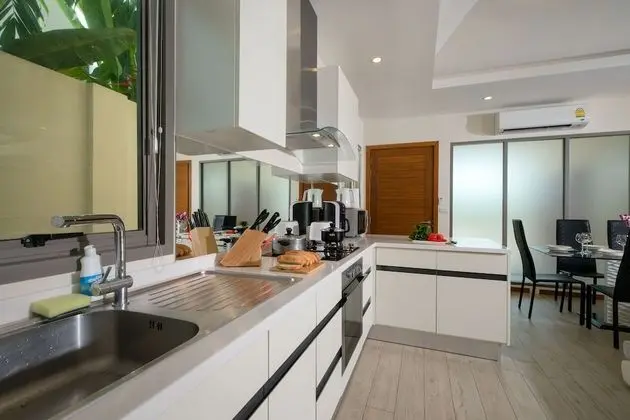 Comfort Villa, 4 Yatak Odası, Teras, Havuz Manzaralı