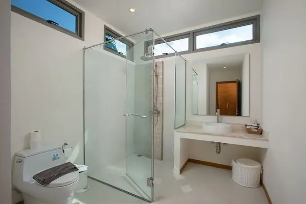 Comfort Villa, 4 Yatak Odası, Teras, Havuz Manzaralı