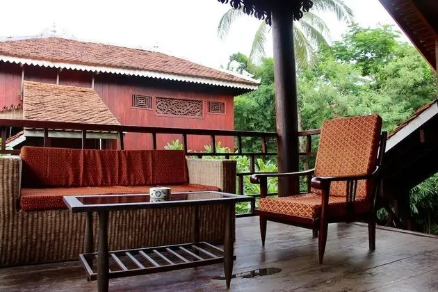 Deluxe Tek Büyük Yataklı Oda, Bahçe Manzaralı