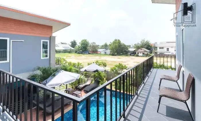 Family pool villa for 16 persons