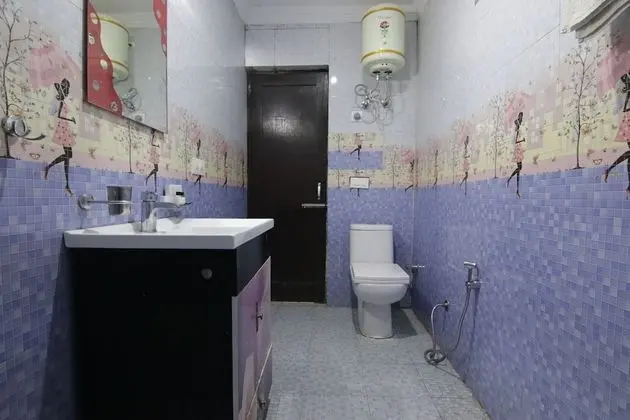 Deluxe Tek Büyük Yataklı Oda, 1 Çift Kişilik Yatak, Sigara İçilmez, Tepe Manzaralı